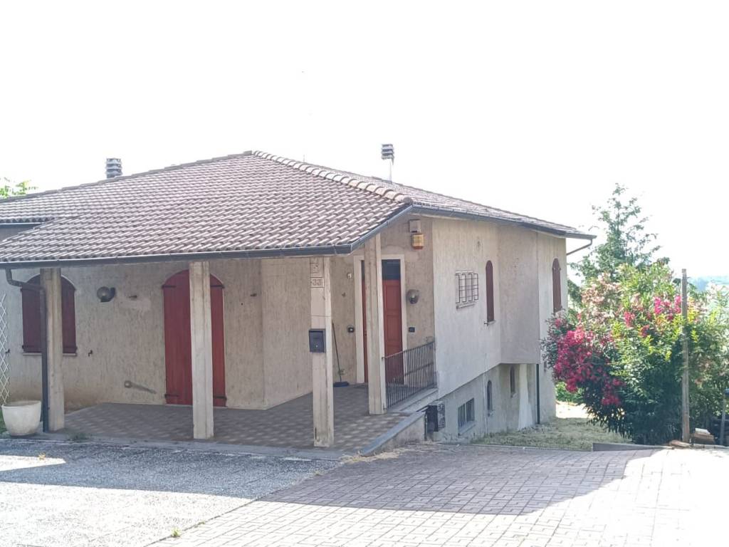 casa indipendente in vendita a Montù Beccaria