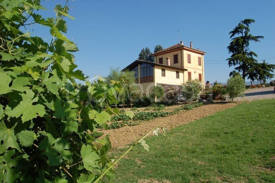 casa indipendente in vendita a Montù Beccaria