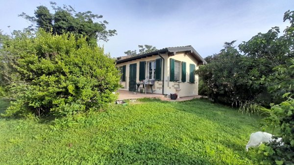 casa indipendente in vendita a Montù Beccaria in zona Poggiolo