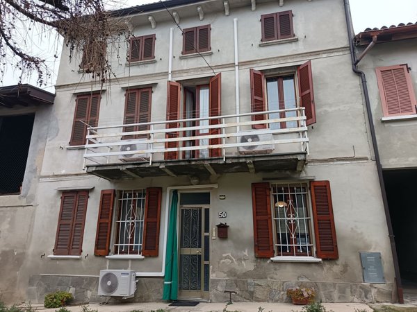 appartamento in vendita a Montù Beccaria in zona Casa Barbieri