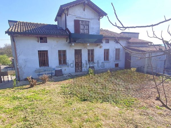 appartamento in vendita a Montù Beccaria