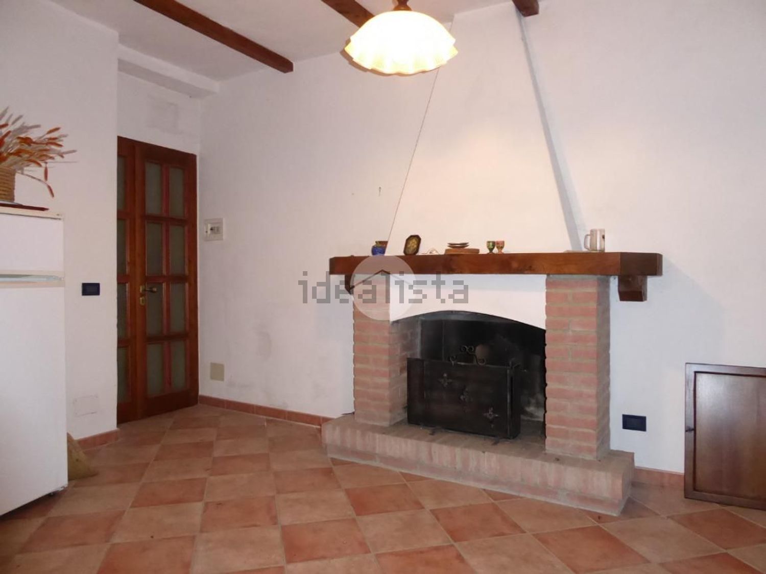 appartamento in vendita a Montù Beccaria in zona Costa Montefedele