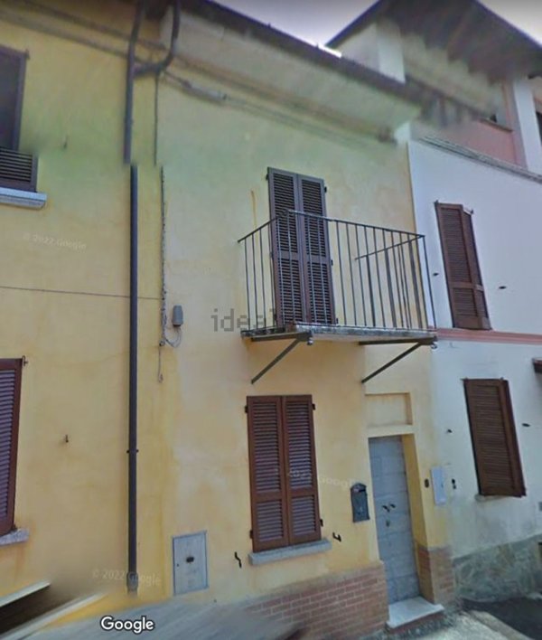 casa indipendente in vendita a Montù Beccaria in zona Roncole