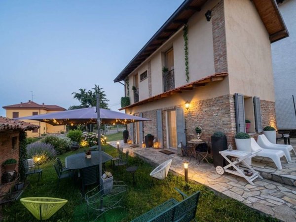 casa indipendente in vendita a Montù Beccaria