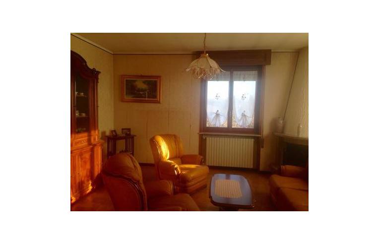 casa indipendente in vendita a Mornico Losana