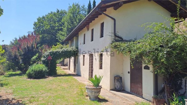 casale in vendita a Mornico Losana