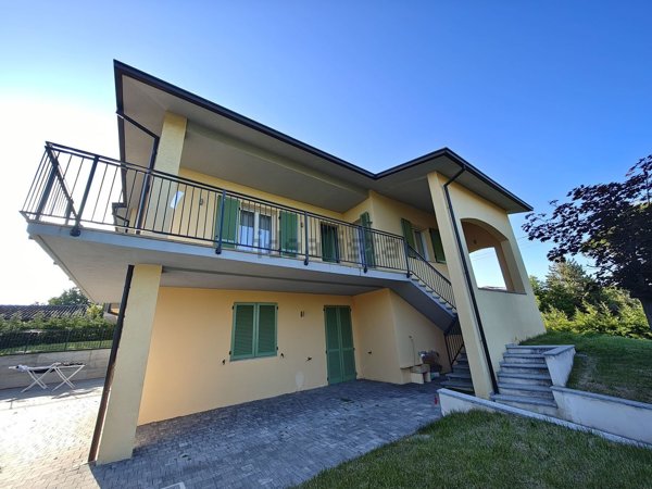 casa indipendente in vendita a Mornico Losana