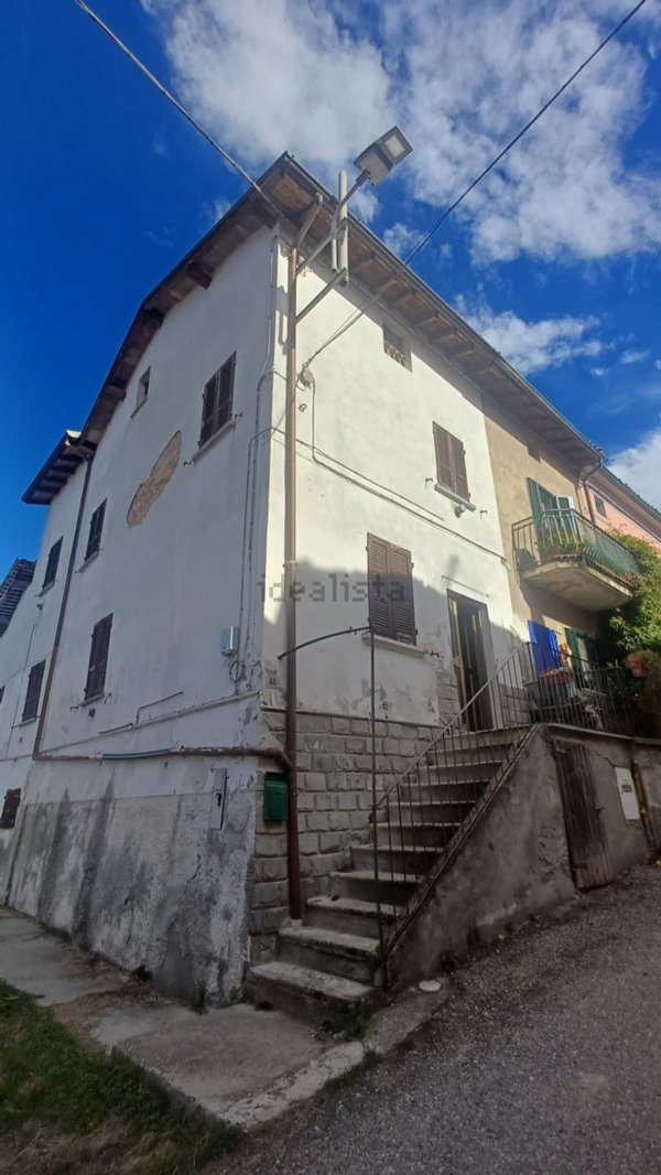 casa semindipendente in vendita a Mornico Losana