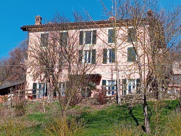 casa indipendente in vendita a Mornico Losana