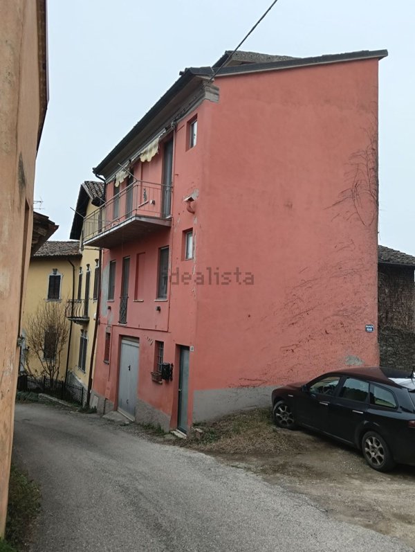 casa indipendente in vendita a Mornico Losana