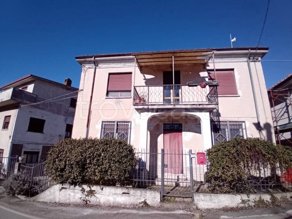 appartamento in vendita a Mornico Losana