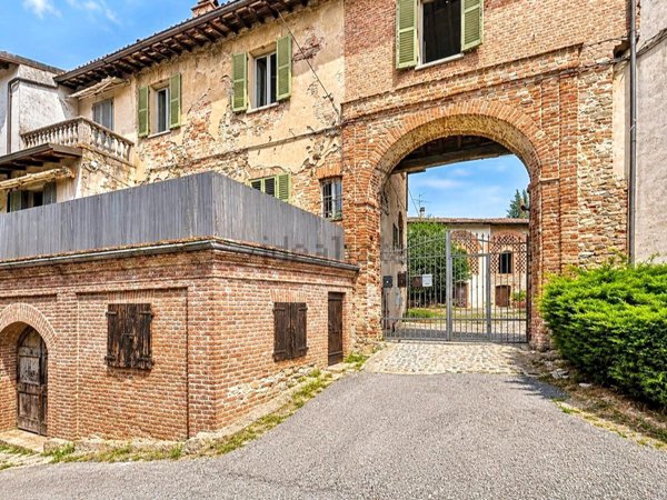casa indipendente in vendita a Mornico Losana
