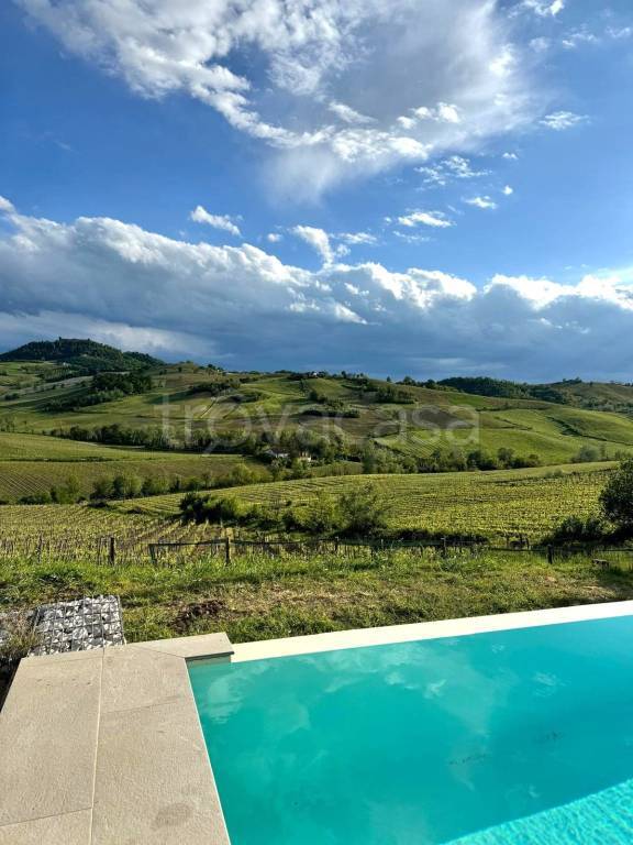 casa indipendente in vendita a Mornico Losana