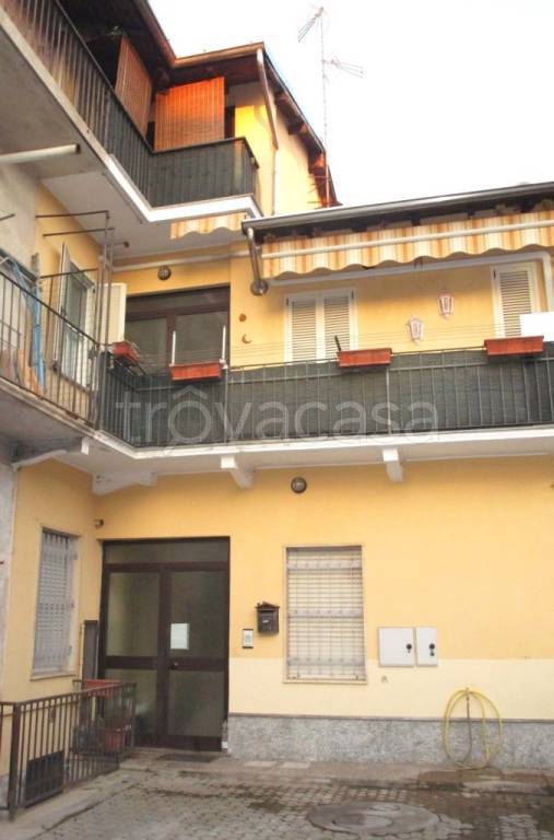 casa indipendente in vendita a Mortara