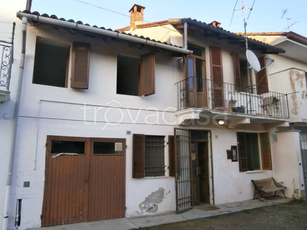 casa indipendente in vendita a Mortara