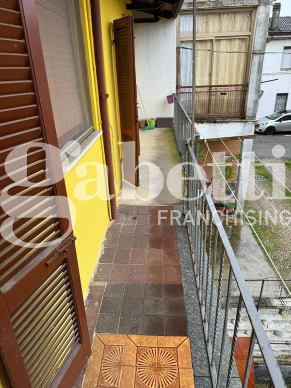 casa indipendente in vendita a Mortara