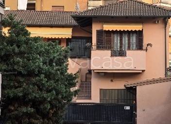 casa indipendente in vendita a Mortara