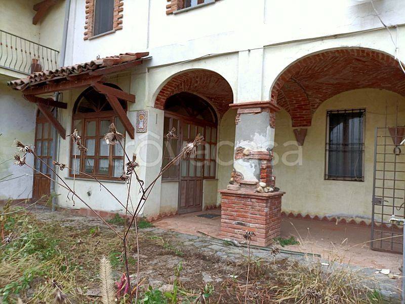 casa indipendente in vendita a Mortara