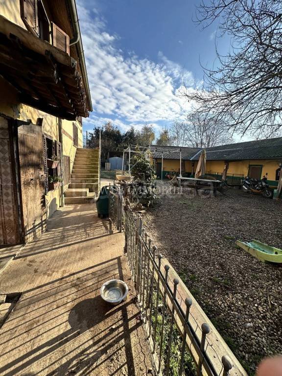 casa indipendente in vendita a Mortara