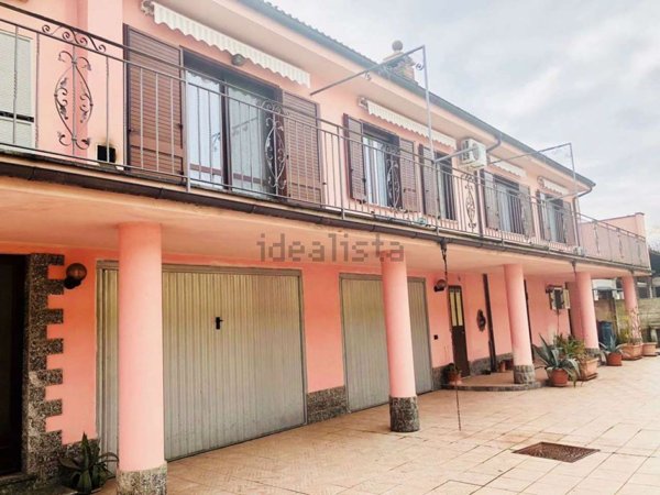 casa indipendente in vendita a Mortara
