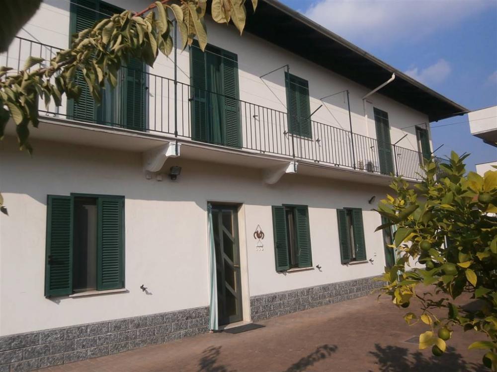 casa indipendente in vendita a Mortara