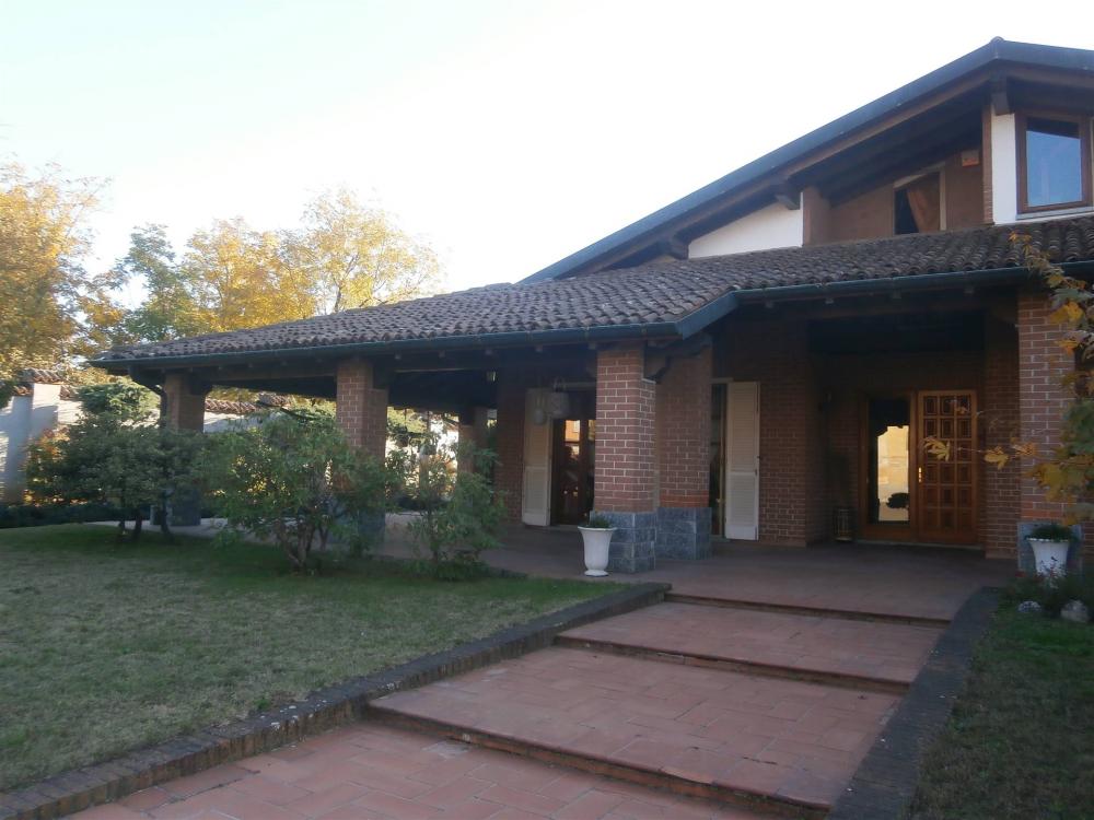casa indipendente in vendita a Mortara