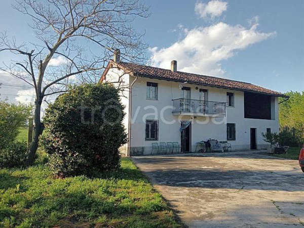 casa indipendente in vendita a Mortara