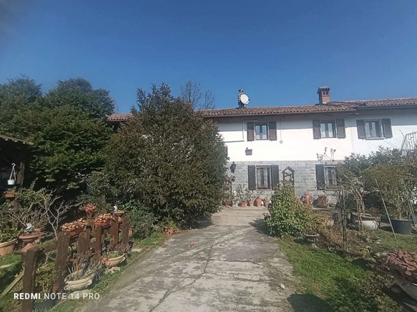 casa indipendente in vendita a Mortara