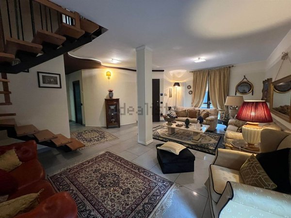 casa indipendente in vendita a Mortara