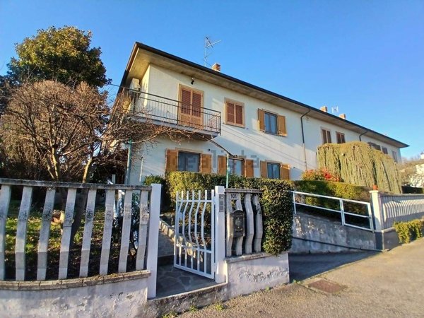 casa semindipendente in vendita a Mortara