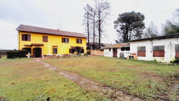 casa indipendente in vendita a Mortara