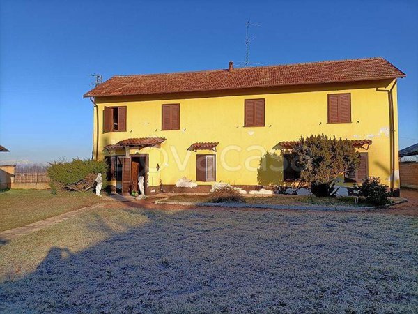 casa indipendente in vendita a Mortara