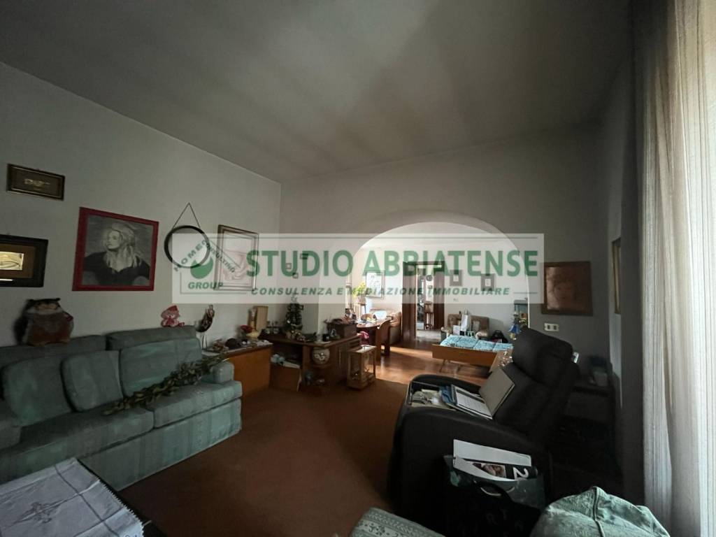 casa indipendente in vendita a Mortara