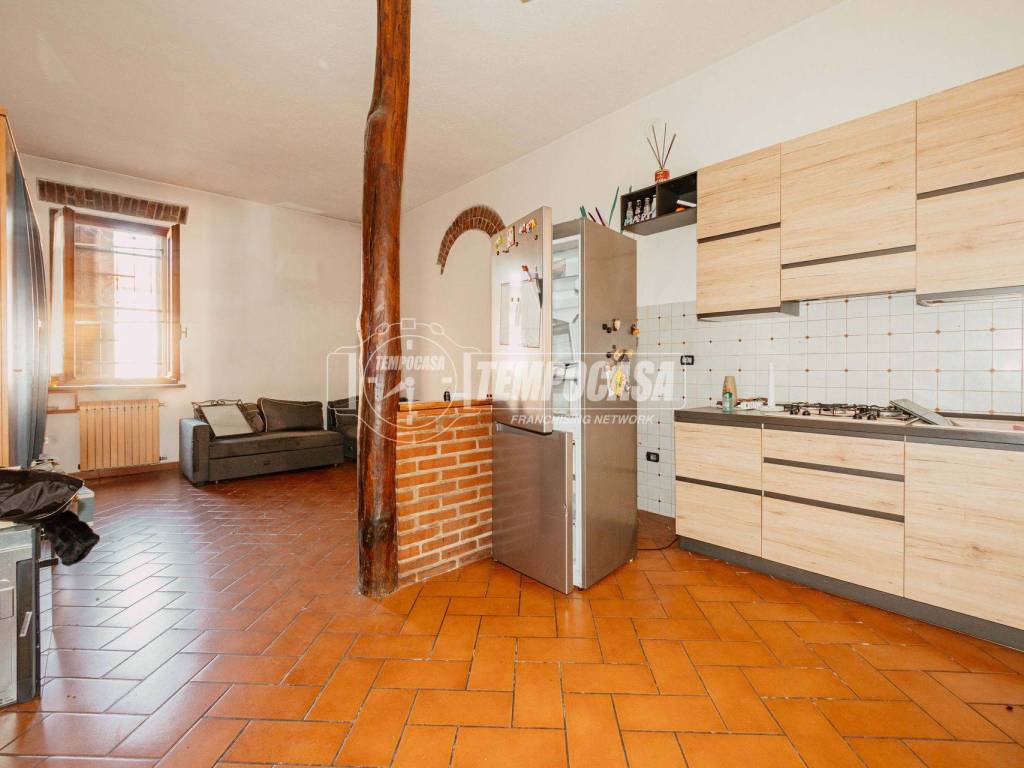 casa indipendente in vendita a Mortara