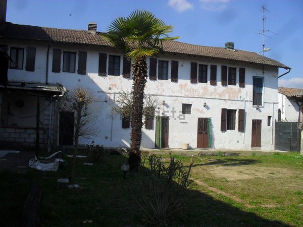 quadrivano in vendita a Mortara