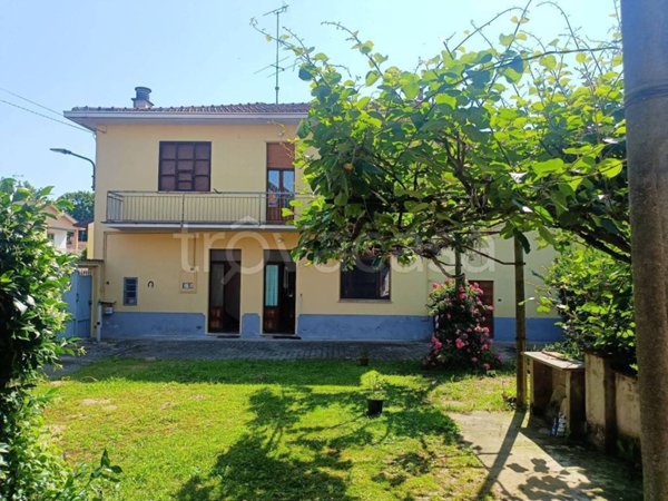 casa indipendente in vendita a Mortara