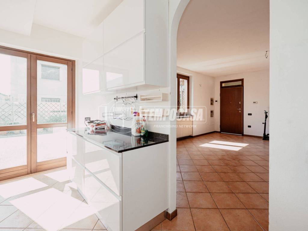 casa indipendente in vendita a Mortara