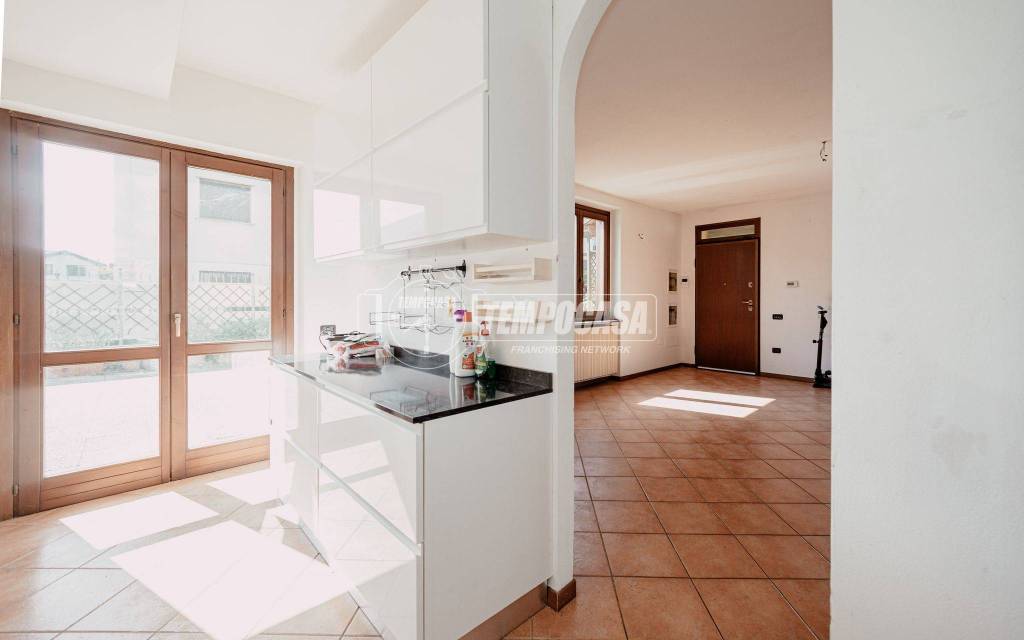 casa indipendente in vendita a Mortara