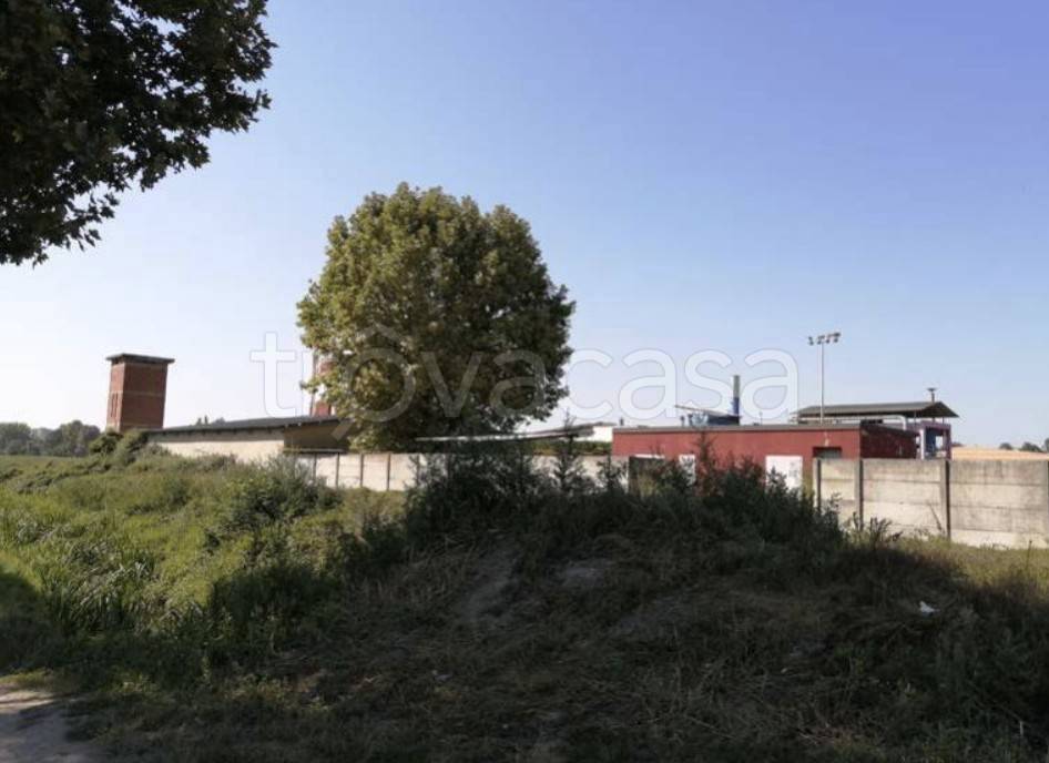 terreno edificabile in vendita a Mortara