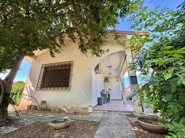 casa indipendente in vendita a Mortara