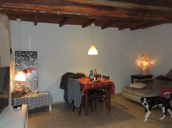 casa indipendente in vendita a Mortara in zona Molino Faenza.