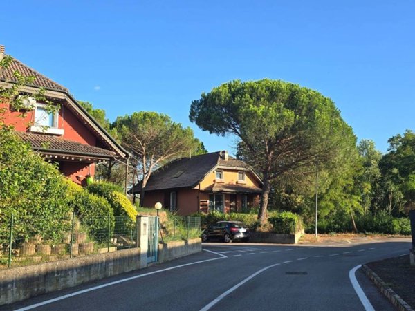 casa indipendente in vendita a Mortara