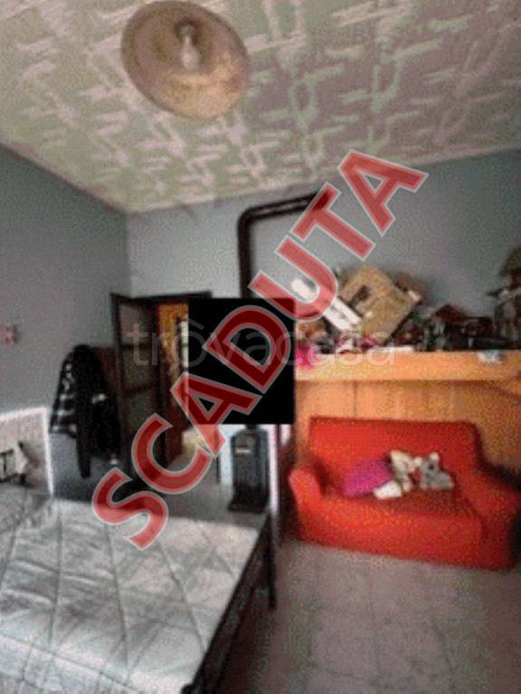 casa indipendente in vendita a Mortara