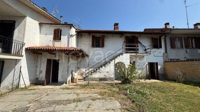 casa indipendente in vendita a Mortara