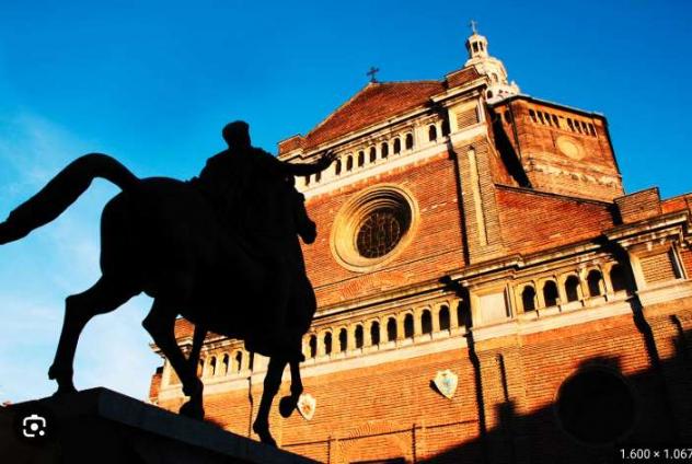casa indipendente in vendita a Mortara