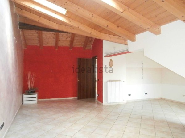 attico in vendita a Mortara