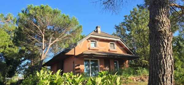 casa indipendente in vendita a Mortara