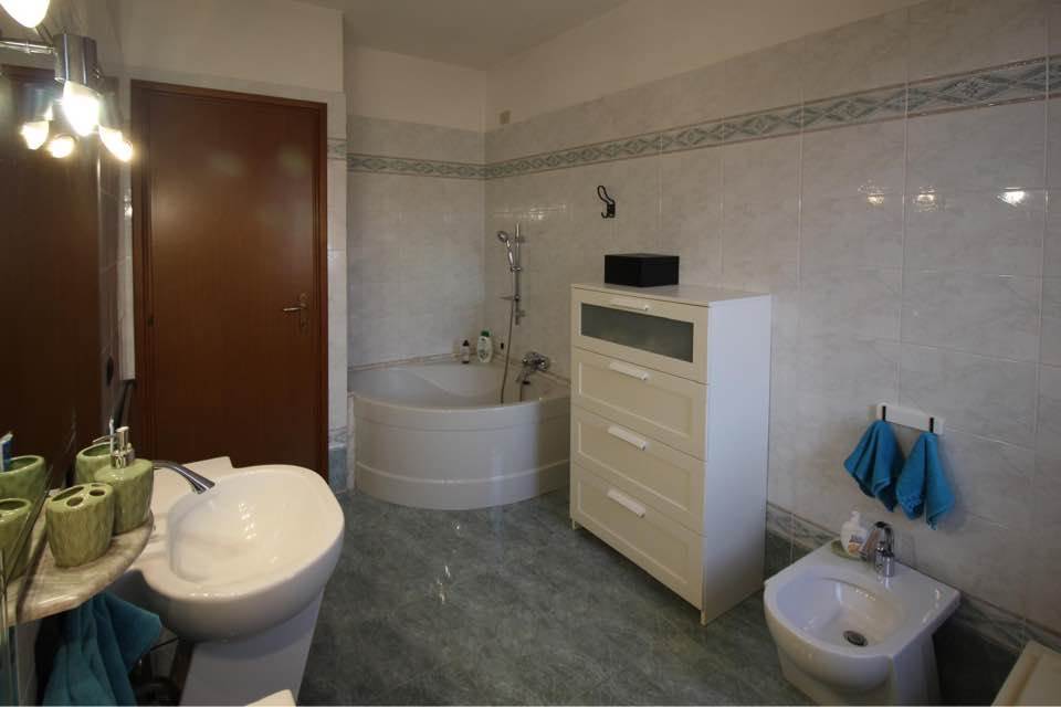 casa indipendente in vendita a Mortara