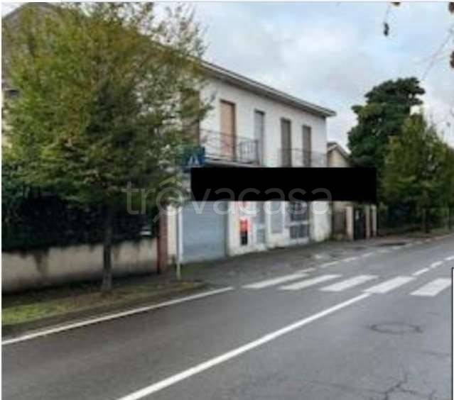 casa indipendente in vendita a Mortara