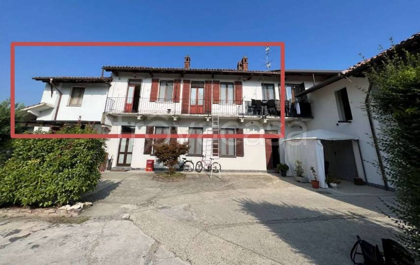 appartamento in vendita a Mortara in zona Madonna Del Campo